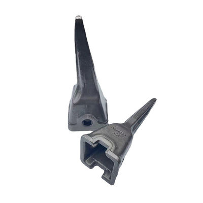 Dentes altos Digger Bucket Parts da rocha do Backhoe da rigidez 47-52HRC